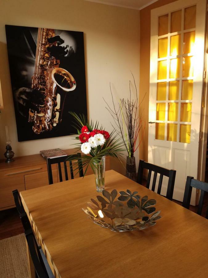 L'Enchantraine - Gite Tout Confort Et Tarif Tout Inclus - Appartement Spacieux Et Accueillant Sur Épinal Kültér fotó